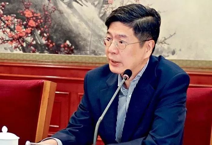 中国外交部美大司司长丛培武将出任新任中国驻加拿大大使,他将适时赴任。