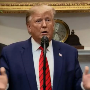 NBA“犯规”事件还在发酵 美国总统特朗普开口了, 却拉来另外两个靶子