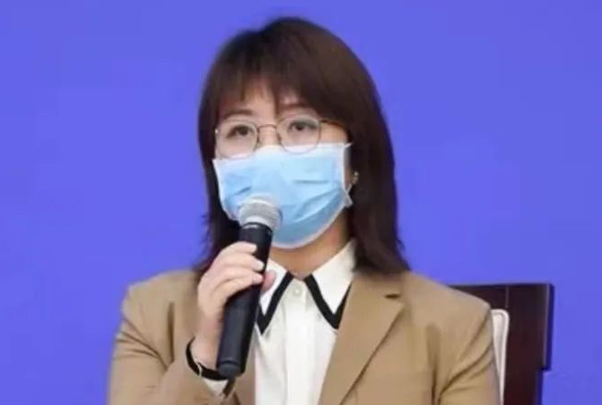 报道李文亮的新华社女记者荣获“疫情防控一线的巾帼奋斗者”称号