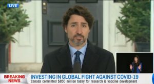 加拿大总理特鲁多承诺拨款8.5亿美元捐给国际筹款活动用于抗击COVID-19