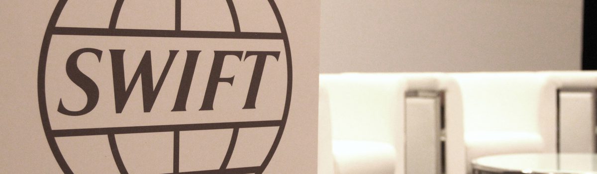 美国真能把香港“踢出”SWIFT吗?