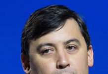 驻加拿大使馆发言人就加联邦众议员窜台发表谈话