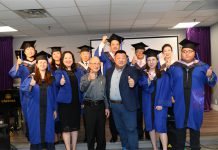 加拿大音乐艺术学院首届持大专文凭的钢琴调音师毕业了