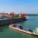 四川泸州借力国际物流大通道 外向型经济更上层楼