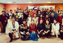 茶香袅袅新华情 ——加拿大新华会第二届茶艺大赛侧记