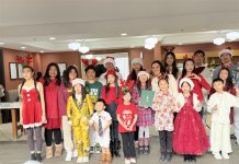 童声唱响圣诞祝福 加拿大儿童广播艺术团慰问密西沙加养老院